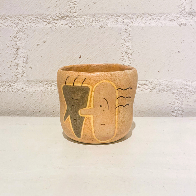 レトロ　インテリア　工芸　陶芸　みや古焼　みやこ焼　美術品　アート　オブジェ 楽天市場】【送料無料】波佐見焼 古染紋 手描き八角大皿ペア 22.5×21.5