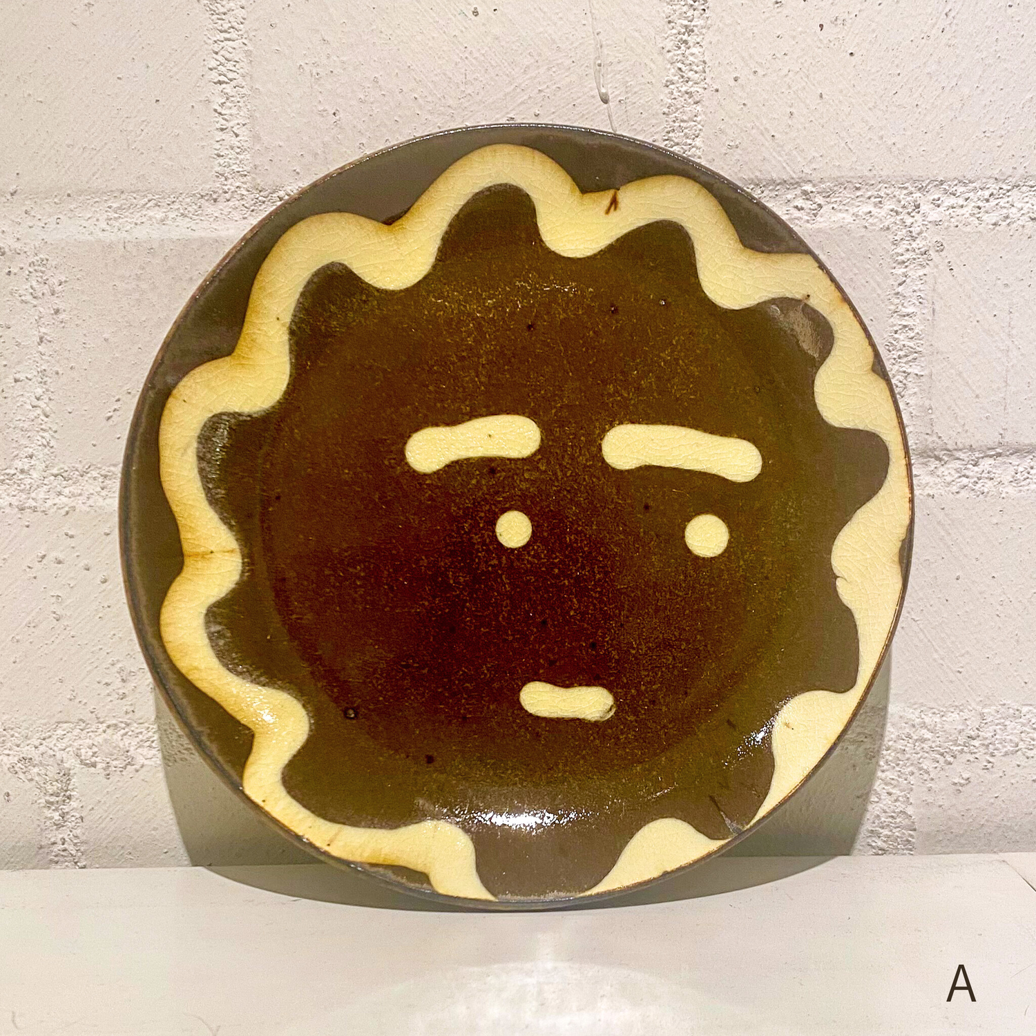 スリップウェア（チョコ）　