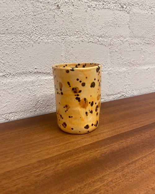 send love pen holder