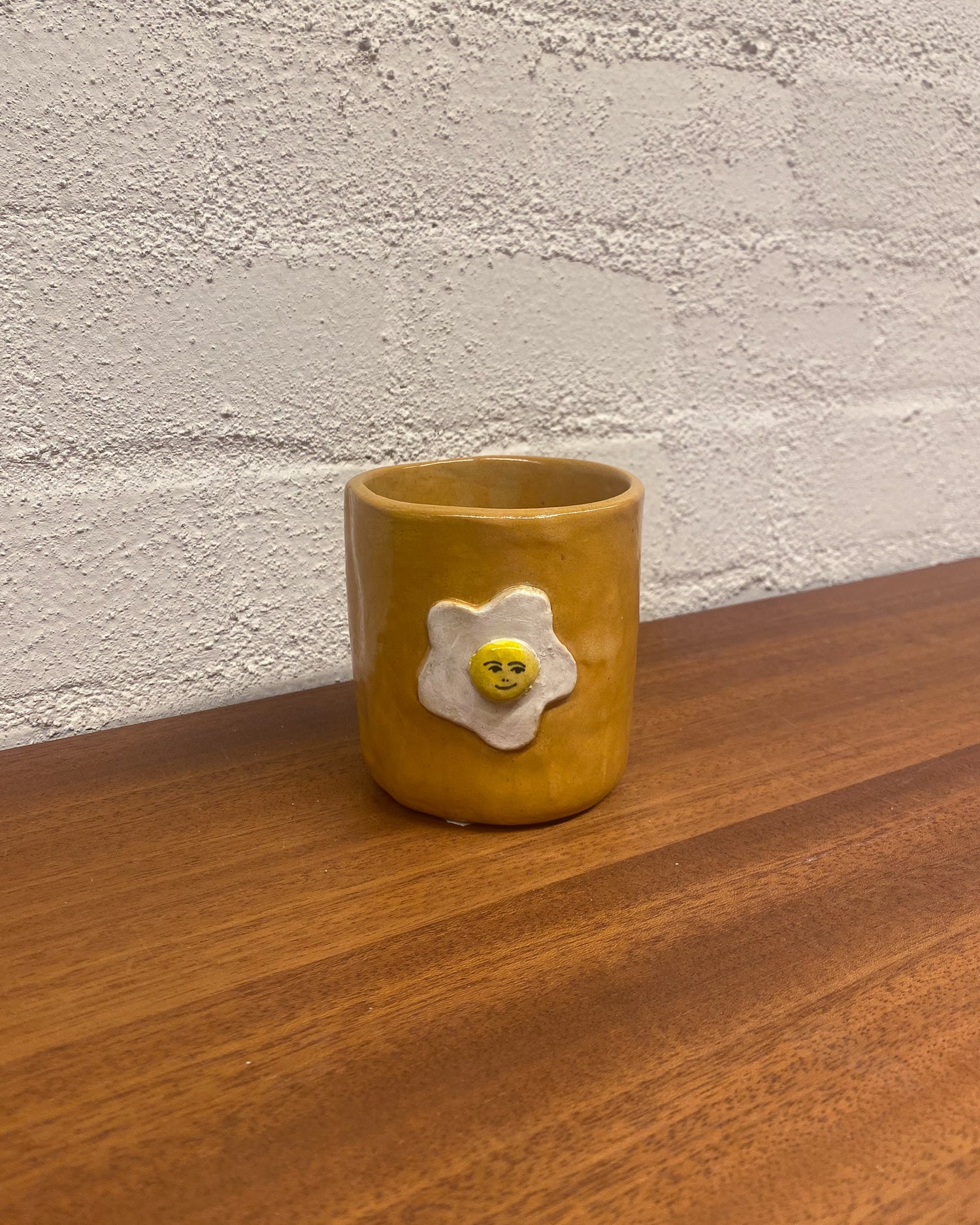 目玉焼き　湯呑み